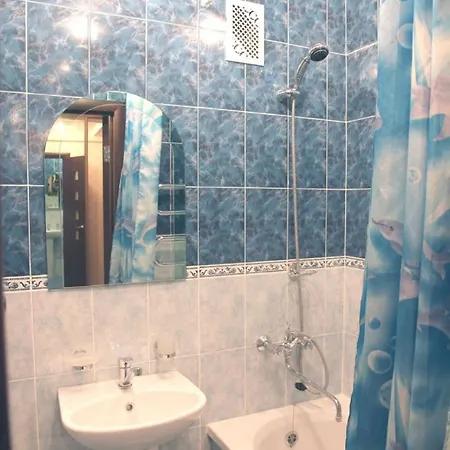In Centre On Zolotaya Gorka Str. Apartament *